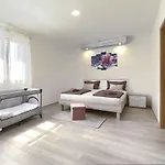 Gverino By Interhome
