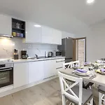 Gverino By Interhome بلومين