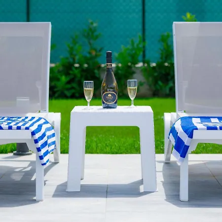 Gverino By Interhome Plomin