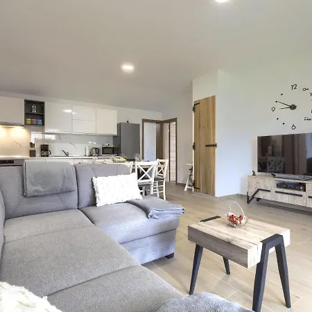 Gverino By Interhome * Plomin