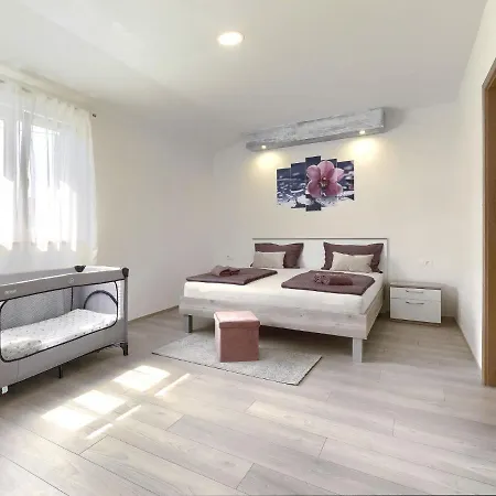 Casa Gverino By Interhome