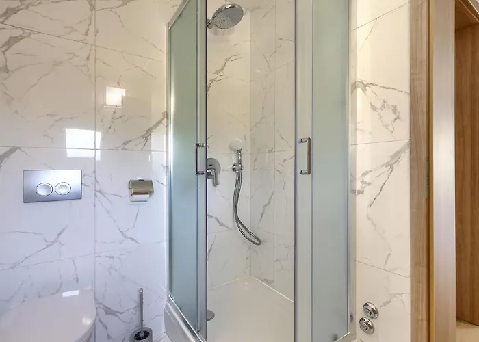 Gverino By Interhome Feriehus Plomin