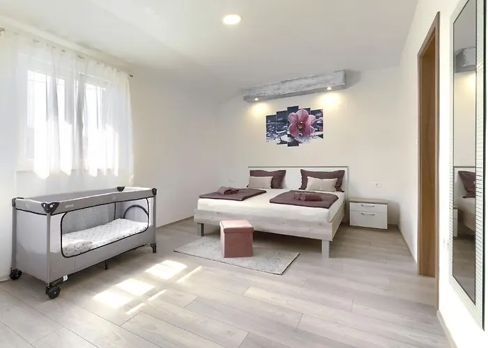 Gverino By Interhome