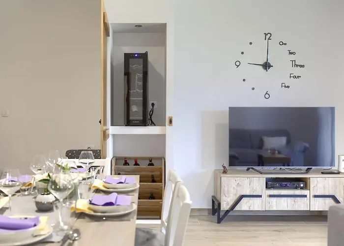 Gverino By Interhome * Plomin